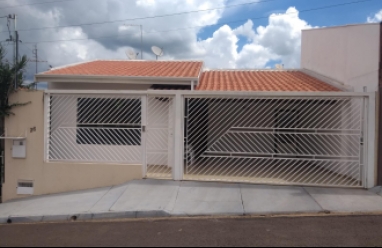 Casa para venda em Avaré